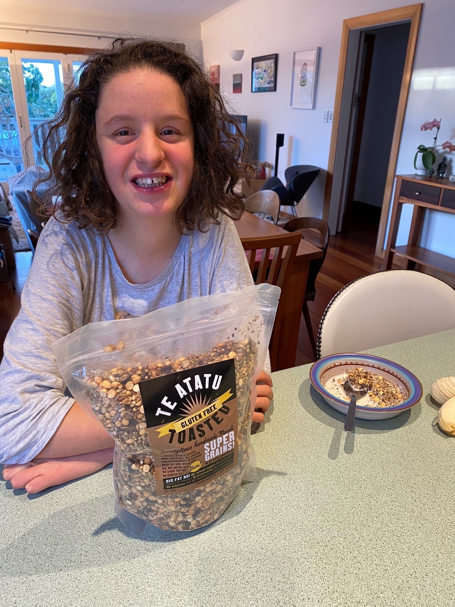 Lisa Mein lives in Westmere in central Auckland with her husband, their 15-year-old daughter, Lotte, who has special needs and is gluten intolerant, coeliac, so needs a great low sugar gluten free kids cereal